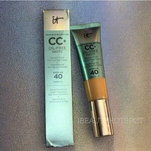 It Cosmetics CC+ Oil-Free Matte Full Coverage Cream Foundation SPF 40 - Light